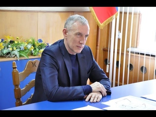 Стаханов. Жевлаков. Глава Администрации встретился с кандидатами в депутаты Молодежного парламента