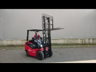 OXLIFT CPCD15-XCK2 1,5т., 3м. Дизельный вилочный погрузчик