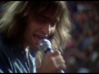 Jefferson Airplane - 3/5 Of a Mile in 10 seconds.  Woodstock. 1969. Restoration of sound