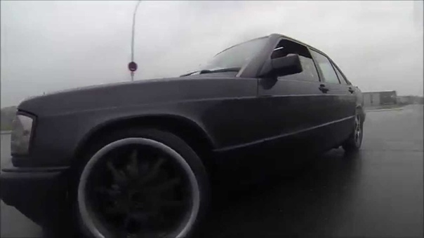 KFN Racing Motorsport Xmas Street Drifting ( Mercedes W201 190 E 2. 6 L