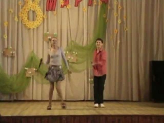 Поёт студия Каникулы! КлаССная ДИСКОТЕКА!