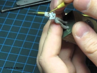Effigy Miniatures “Sculpting the Sci-Fi Hacker“ by Tom Mason. (Part 15)