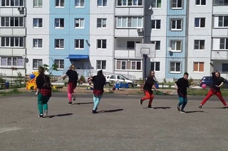 Праздничная Выписка из роддома в Тольятти от агентства Дари Поступок рф
