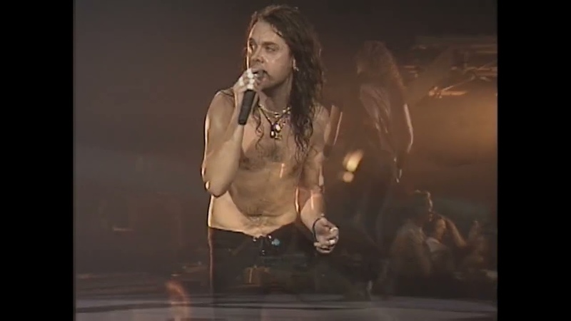 Metallica Am I Evil Lars on Vocals ( Live in Los Angeles, CA) Switched Instruments HD