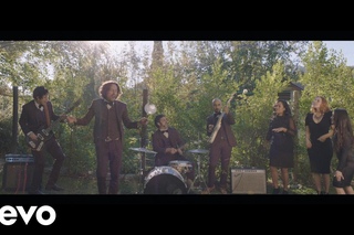 Chicano Batman - Friendship (Is A Small Boat In A Storm)