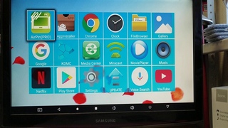 Android TV box H96 Max X2 первое включение