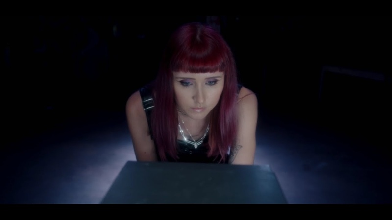 Darla Jade Disconnect ( Official