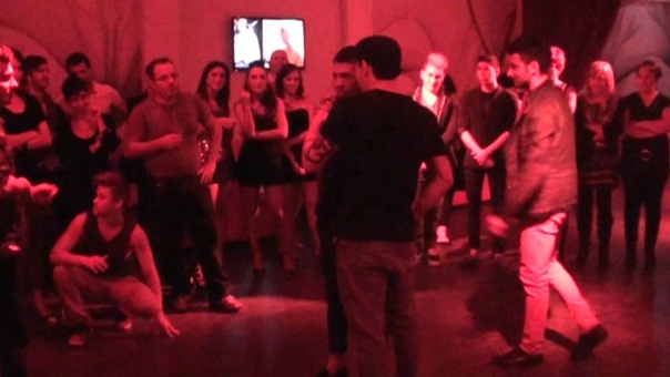 Salsa Hip Hop: Battle of Titans al