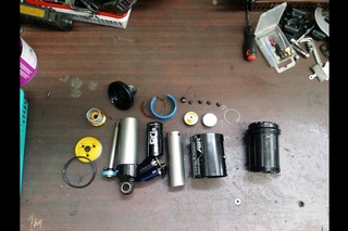 ПЕРЕБОРКА ЗАДНЕГО АМОРТИЗАТОРА Cane Creek Double Barrel Air