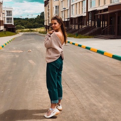 Диана Ложатникова
