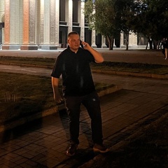 Андрей Сенов