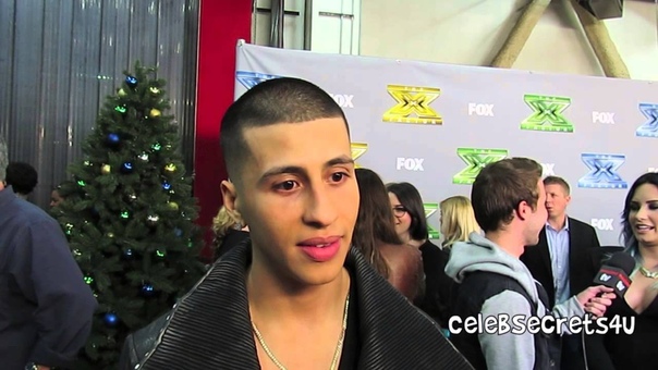 Carlito Olivero Wants to Kiss Demi Lovato Under the