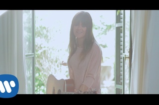 Vanesa Martín - Polvo de mariposas (Videoclip Oficial)