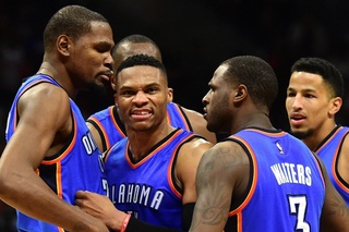 Russell Westbrook’s Ferocious Dunk! HD