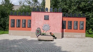 Смоленская область, Ершический район, с . Кузьмичи. Заброшенная память о войне