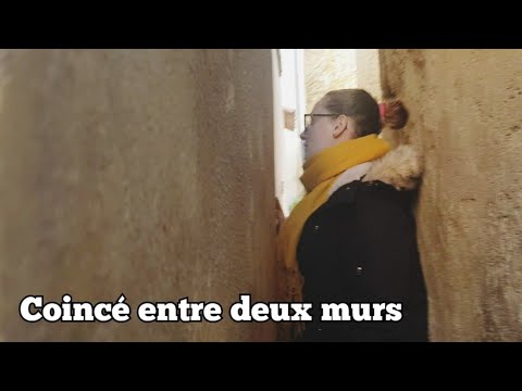 Coincé entre deux murs ,