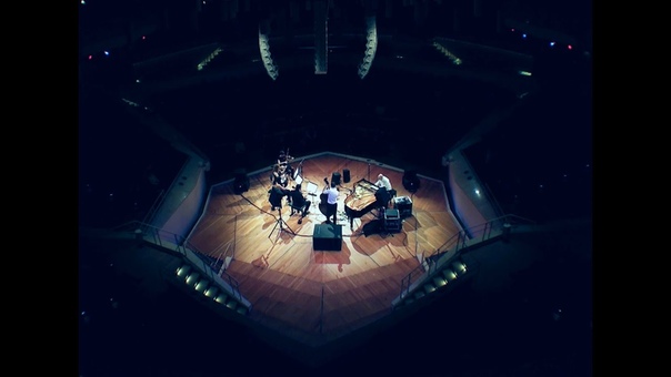 MEMENTO live: